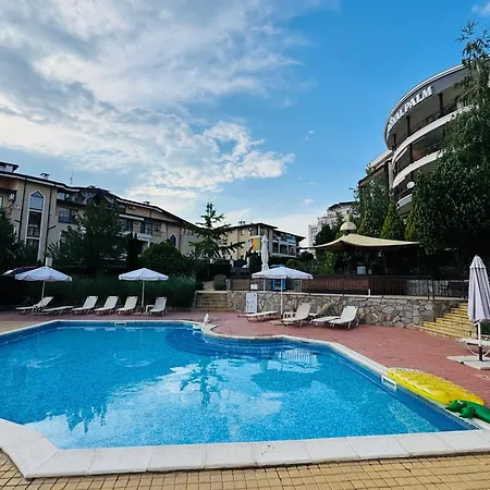 דירה Royal Palm 172 One Bedroom *